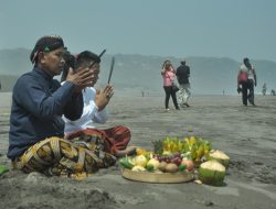 Eksplorasi Awal di Laut Selatan: Dari Zaman Kerajaan ke Kolonialisme