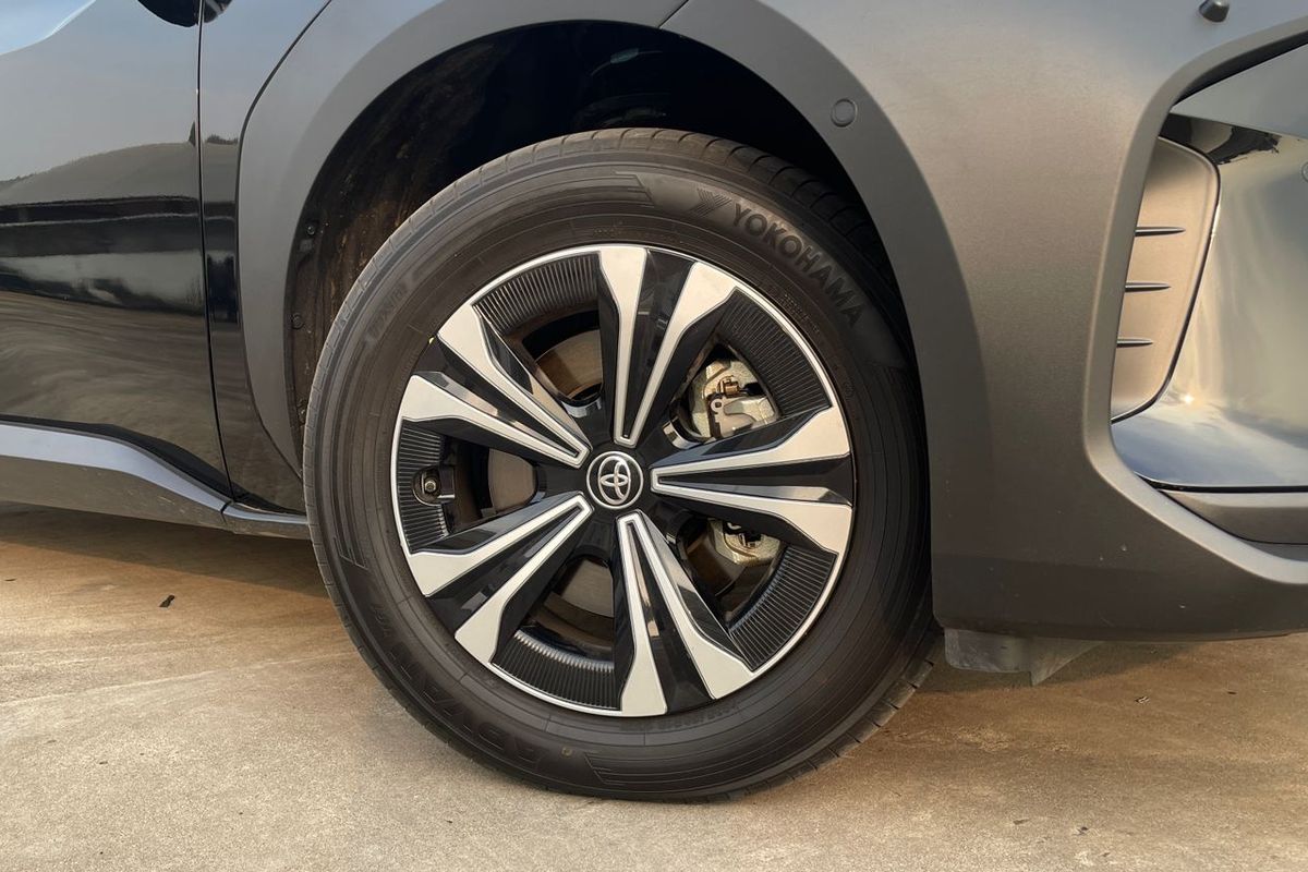 tips memilih ban mobil