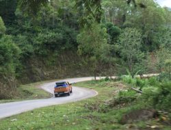 Uji Ketahanan Mesin Diesel Pikap di Jalur Ekstrem Flores–Ende