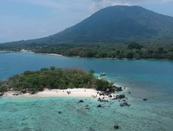 Menginap di Rumah Laut Pulau Sebesi: Pengalaman Wisata Sambil Belajar Budidaya Rumput Laut