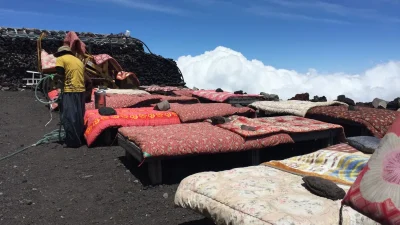 Tidur di Ketinggian: Efek Oksigen Tipis pada Pola Tidur