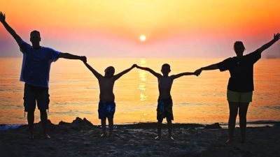 Pentingnya Quality Time dengan Keluarga di Era Digital