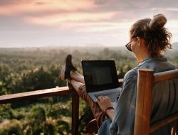 Work from Anywhere: Apakah Hidup Nomaden Jadi Normal Baru?