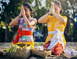 10 Festival Tradisional Indonesia yang Wajib Kamu Kunjungi