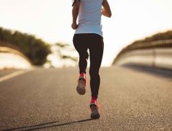 Kecepatan vs Kesehatan: Apakah Gaya Hidup Serba Instan Menyebabkan Gangguan Pencernaan?