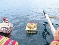 Tradisi Sedekah Laut: Antara Keyakinan dan Pariwisata